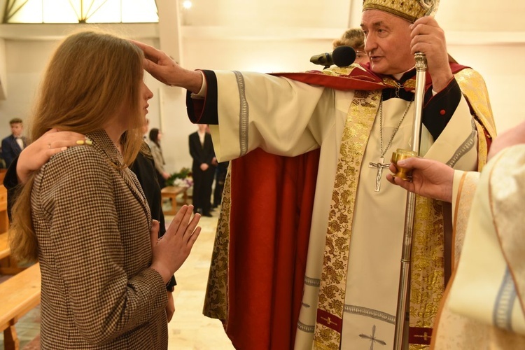 Bierzmowanie w Limanowej Sowlinach