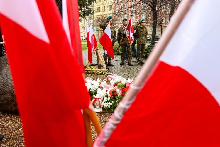 Świdnica. Obchody 83. rocznicy zbrodni katyńskiej 