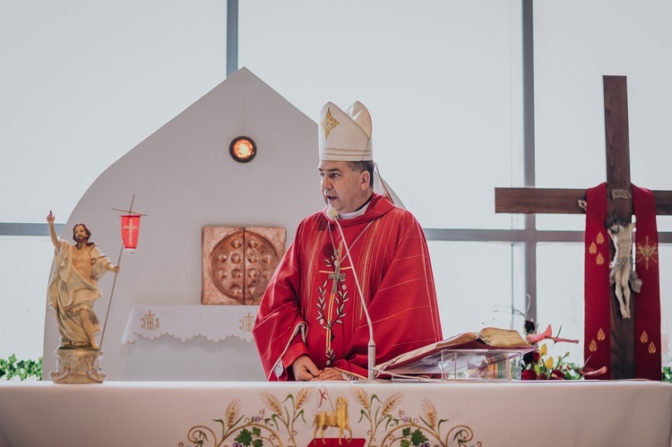 Bierzmowanie osób z niepełnosprawnością w Skierniewicach