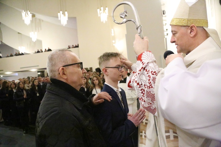 Bierzmowaniu u Ducha Świętego w Mielcu