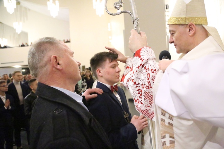 Bierzmowaniu u Ducha Świętego w Mielcu