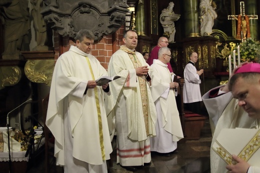 Ks. Piotr - biskupem!