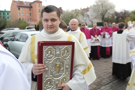 Ks. Piotr - biskupem!