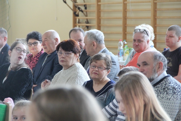 Olszyny. Spotkanie z Barankiem Wielkanocnym