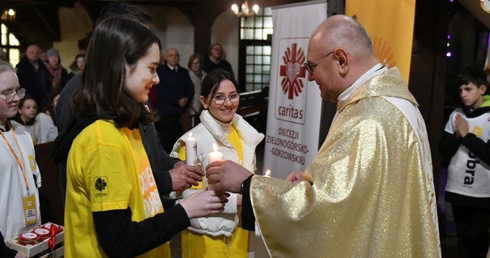 Caritas dobro podaje dalej