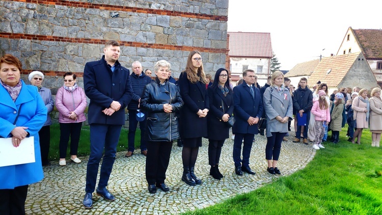 Oleszna. Uczcili ofiary Katynia i Smoleńska