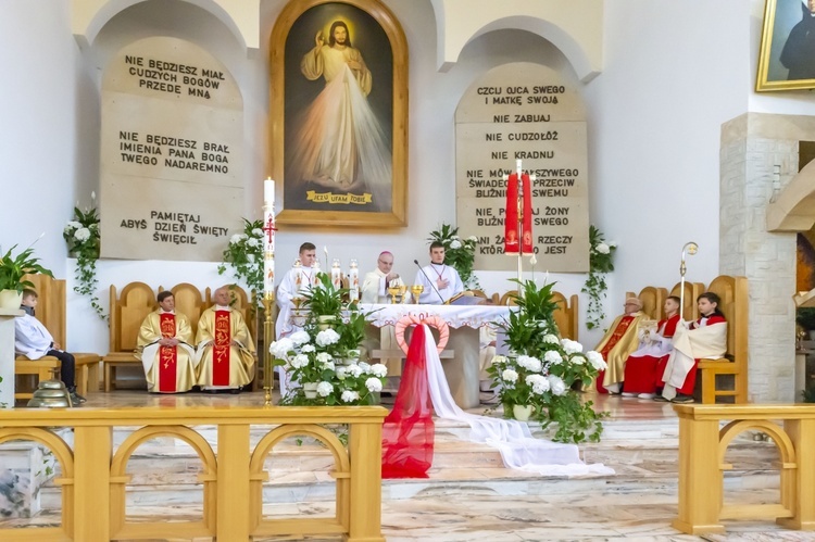 Msza św. odpustowa w parafii Miłosierdzia Bożego w Kudowie-Zdroju