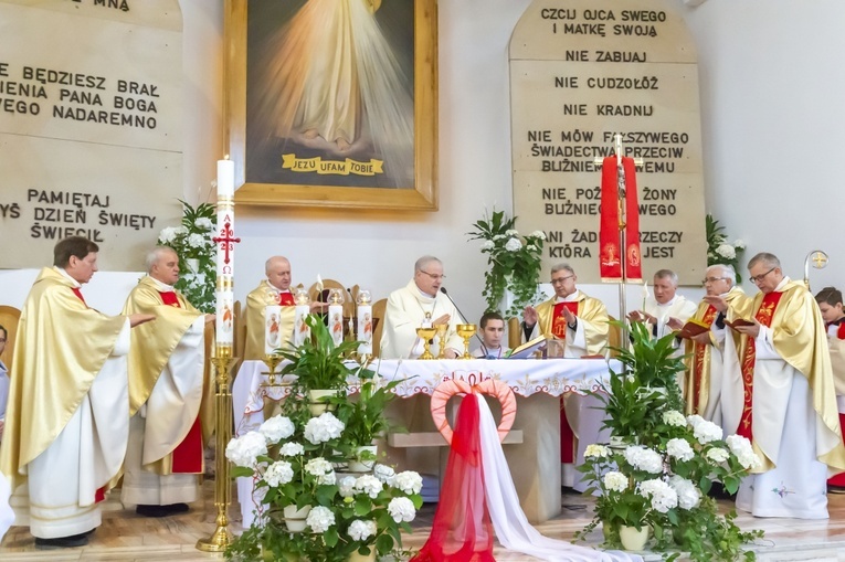 Msza św. odpustowa w parafii Miłosierdzia Bożego w Kudowie-Zdroju