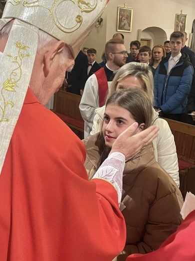 Świebodzice. Bierzmowanie u świętych ap. Piotra i Pawła