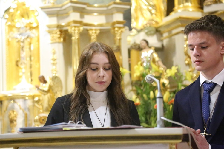 Bierzmowanie u św. Mateusza 