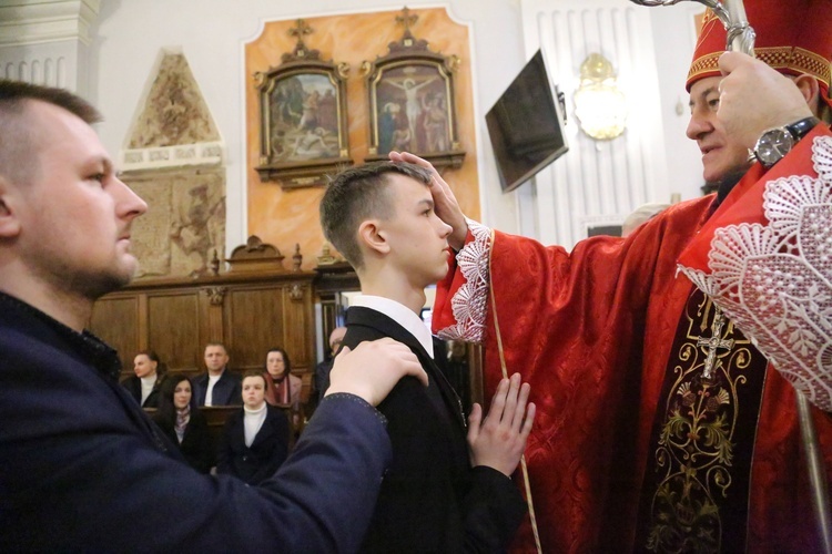 Bierzmowanie u św. Mateusza 