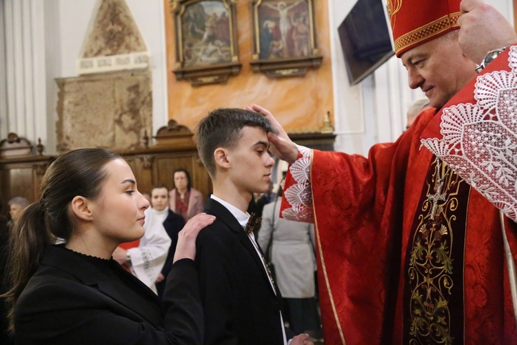 Bierzmowanie u św. Mateusza 