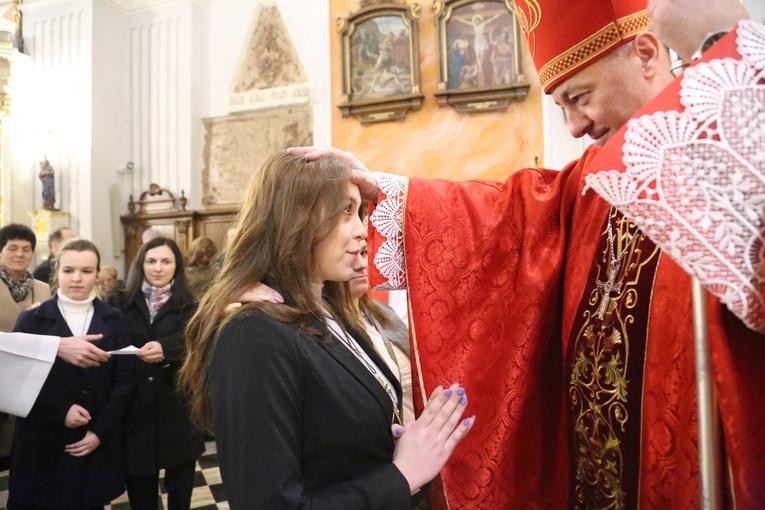 Bierzmowanie u św. Mateusza 