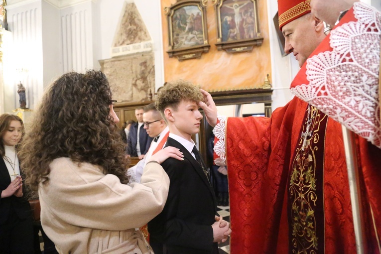 Bierzmowanie u św. Mateusza 