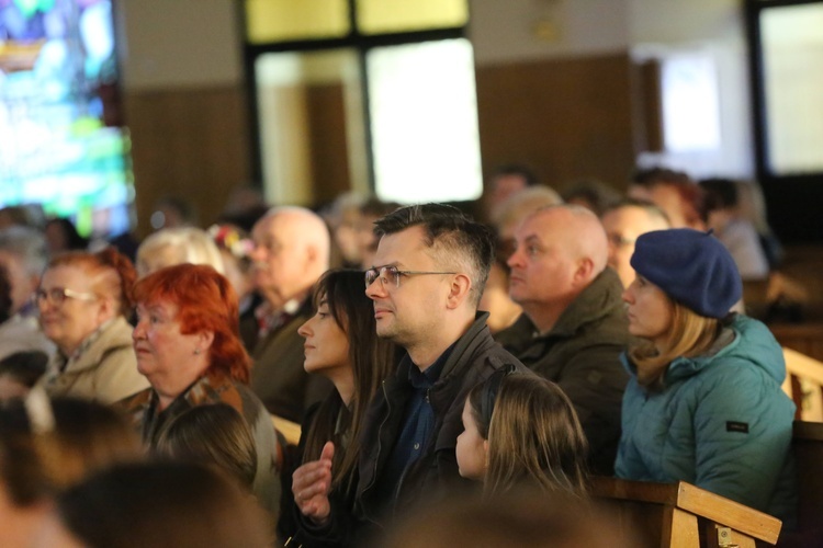 Koncert uwielbienia w Miłosierdziu