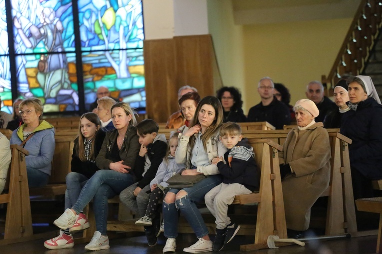 Koncert uwielbienia w Miłosierdziu