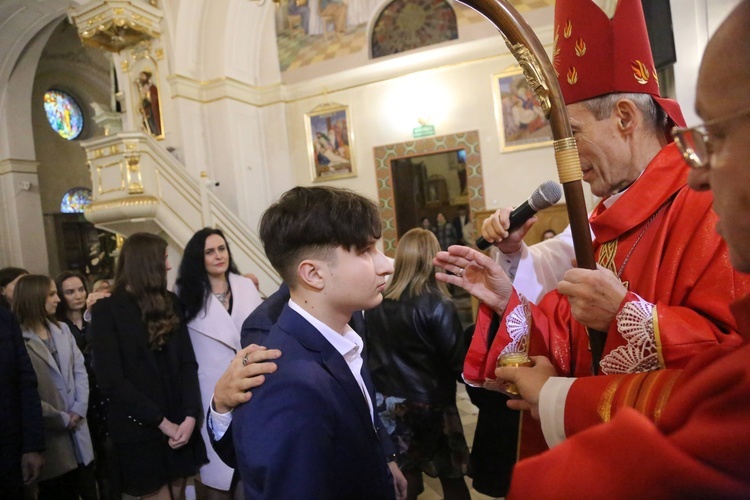 Bierzmowanie w Rzezawie