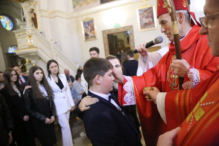 Bierzmowanie w Rzezawie