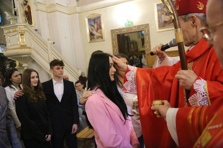 Bierzmowanie w Rzezawie