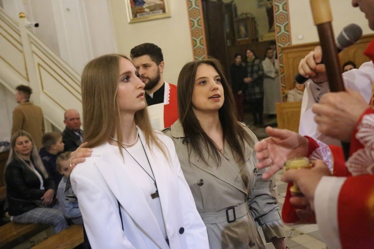 Bierzmowanie w Rzezawie