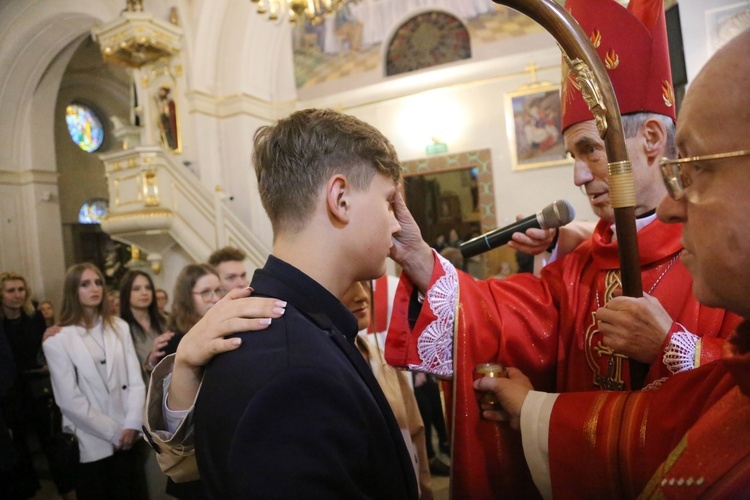 Bierzmowanie w Rzezawie