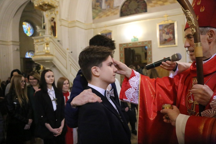 Bierzmowanie w Rzezawie