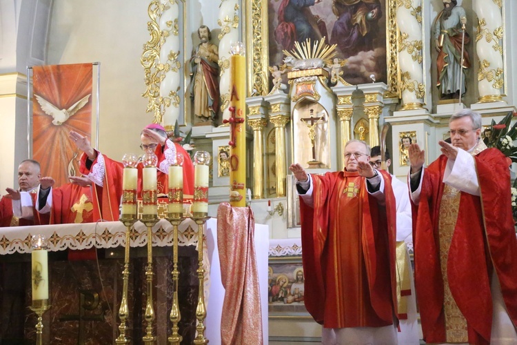 Bierzmowanie w Rzezawie