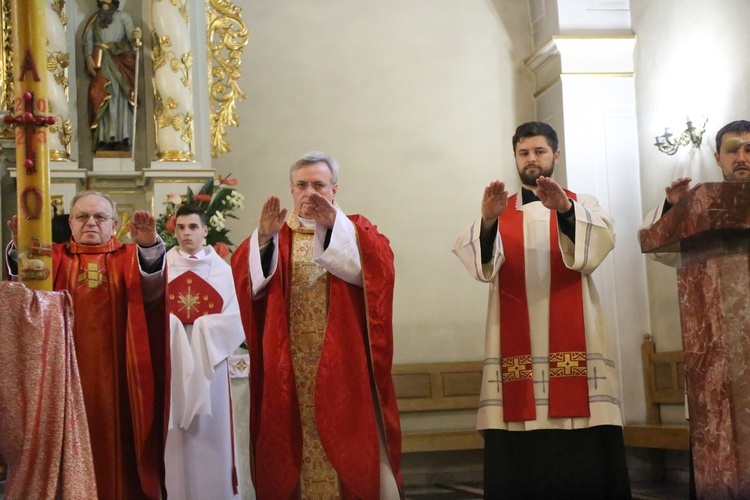 Bierzmowanie w Rzezawie