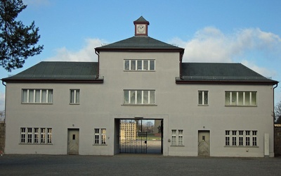 W niedzielę w niemieckich obozach Ravensbrueck i Sachsenhausen uczczona zostanie pamięć zamordowanych Polaków