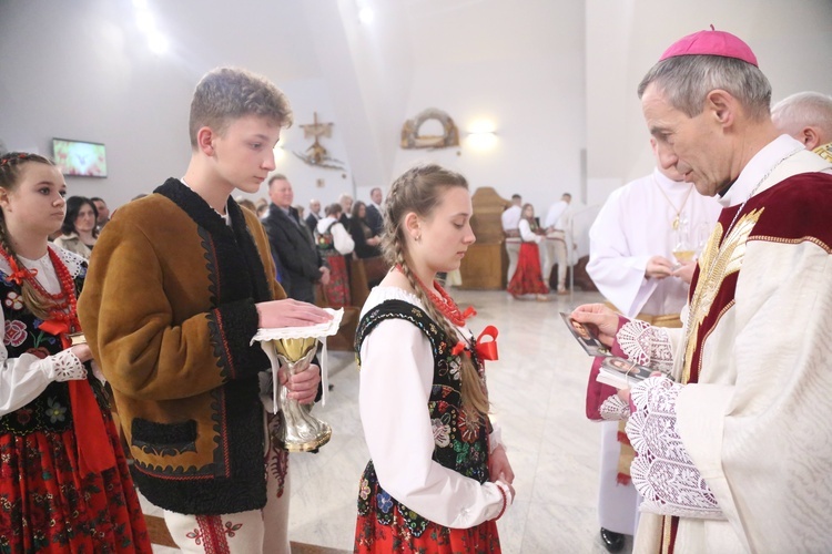 Bierzmowanie w Woli Piskulinej