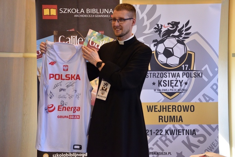 Gala otwarcia XVII Mistrzostw Polski Księży w piłce nożnej 2023