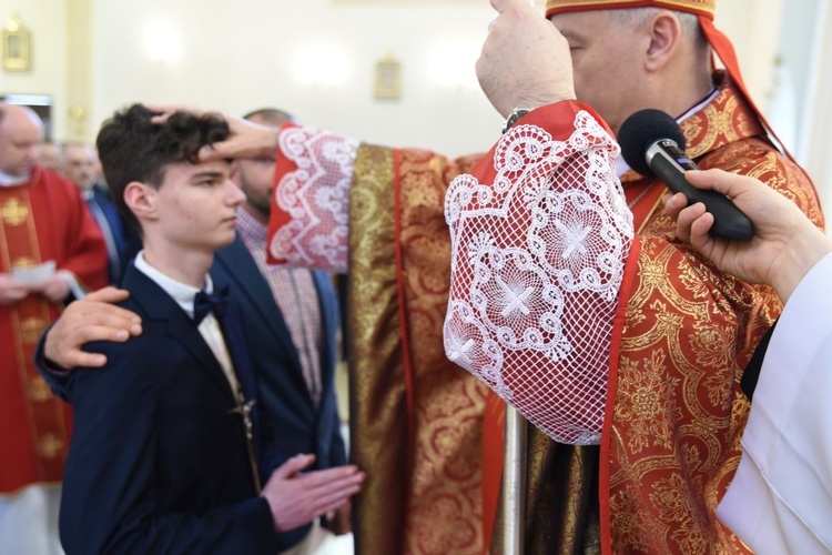Bierzmowanie w Straszęcinie