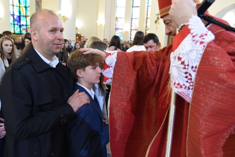 Bierzmowanie w par. Matki Bożej Anielskiej w Dębicy