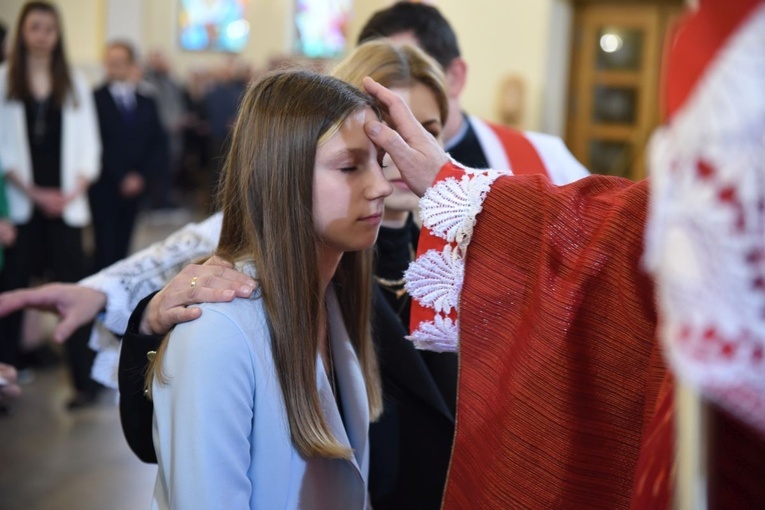 Bierzmowanie w par. Matki Bożej Anielskiej w Dębicy