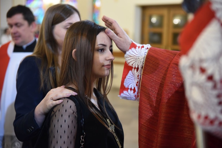 Bierzmowanie w par. Matki Bożej Anielskiej w Dębicy