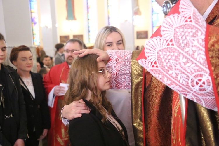 Bierzmowanie w Dębicy-Latoszynie