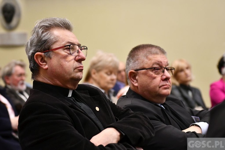 W Głogowie trwa XIV Ogólnopolska Konferencja Naukowa o drodze św. Jakuba