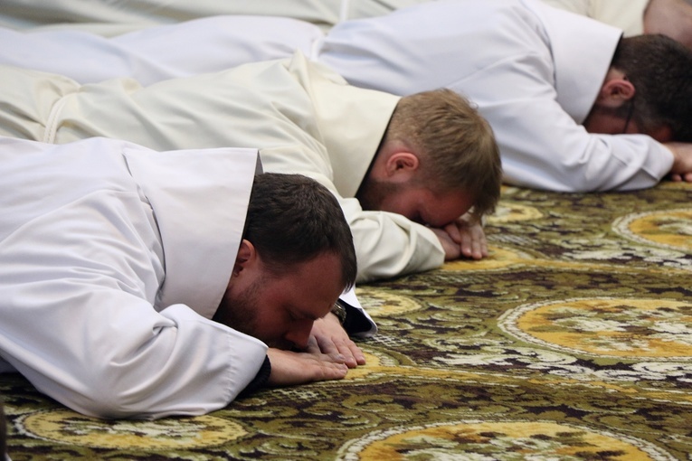 Święcenia diakonatu u franciszkanów we Wrocławiu 2023