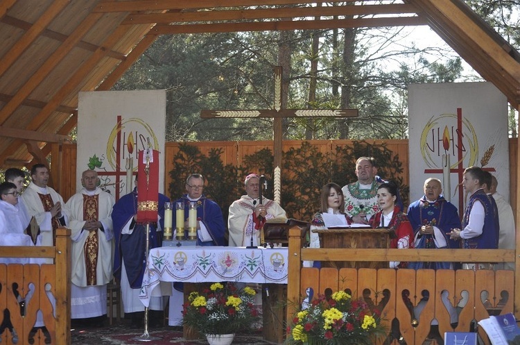 Sromowce Niżne. Uroczyste rozpoczęcie sezonu flisackiego