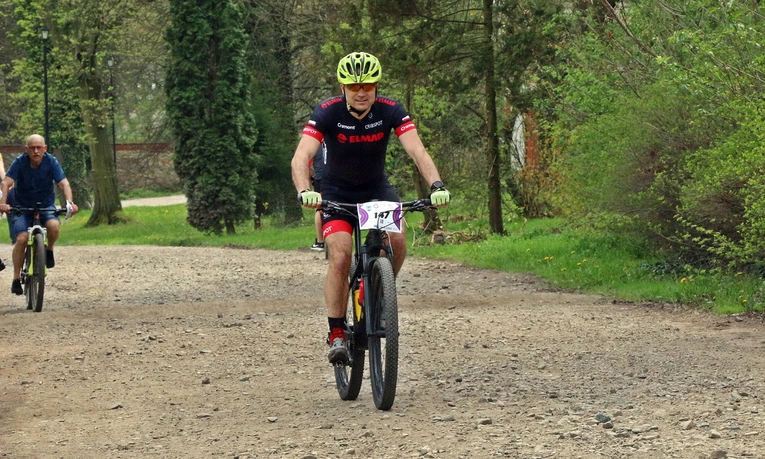 6. Henrykowski Maraton Rowerowy - Mistrzostwa Polski Księży MTB