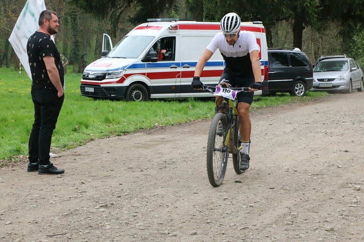 6. Henrykowski Maraton Rowerowy - Mistrzostwa Polski Księży MTB