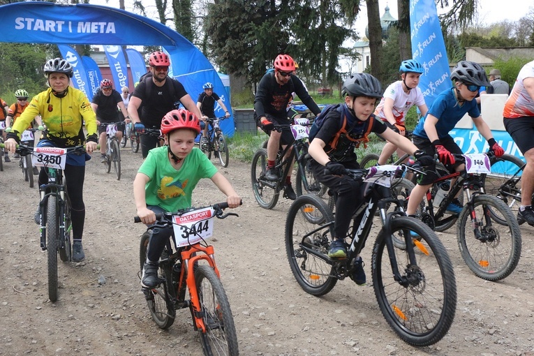 6. Henrykowski Maraton Rowerowy - Mistrzostwa Polski Księży MTB