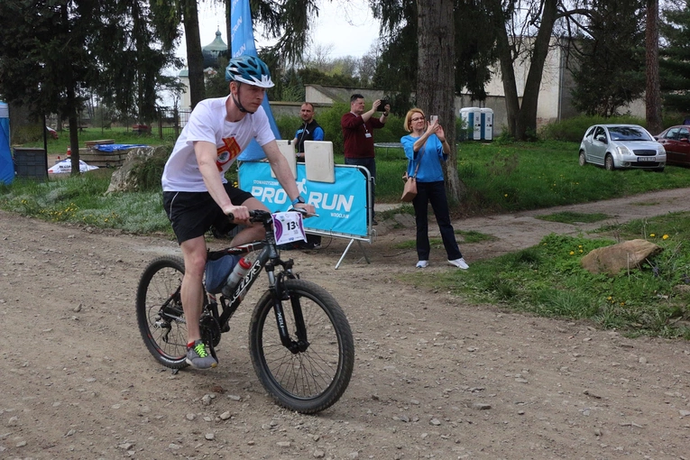 6. Henrykowski Maraton Rowerowy - Mistrzostwa Polski Księży MTB