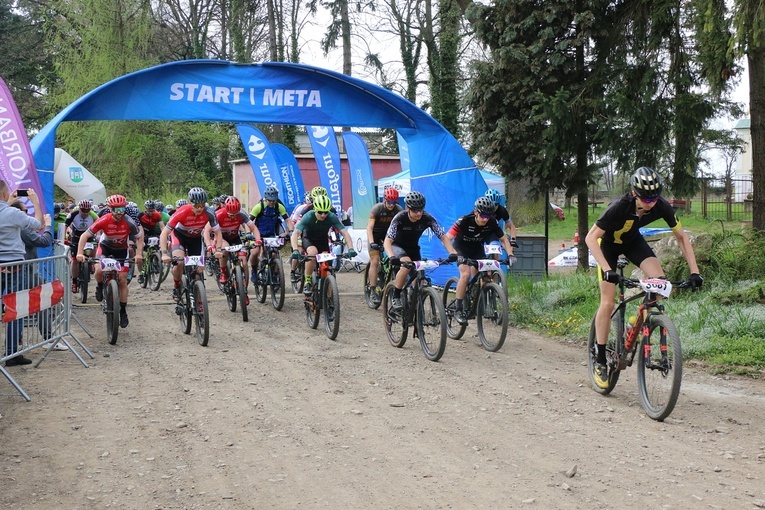 6. Henrykowski Maraton Rowerowy - Mistrzostwa Polski Księży MTB