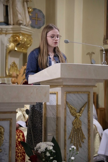 Poświęcenie ołtarza w Majdanie Królewskim