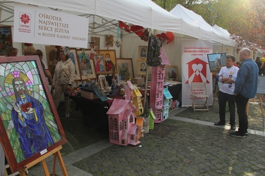 Katowice. Dzień Dobra - Caritas Archidiecezji Katowickiej