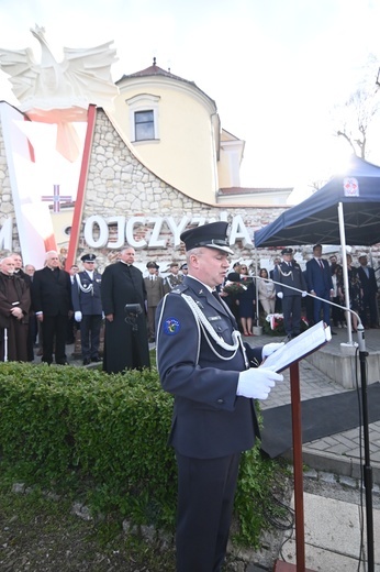 Odsłonięcie pomnika Dla Ciebie, Polsko