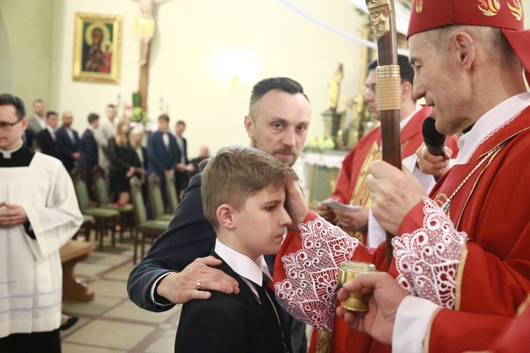 Bierzmowanie w Pleśnej