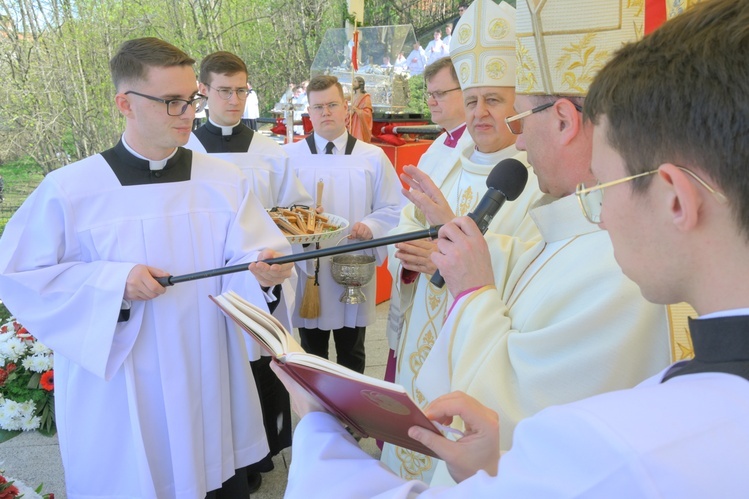 Wręczenie krzyży misyjnych w Gnieźnie