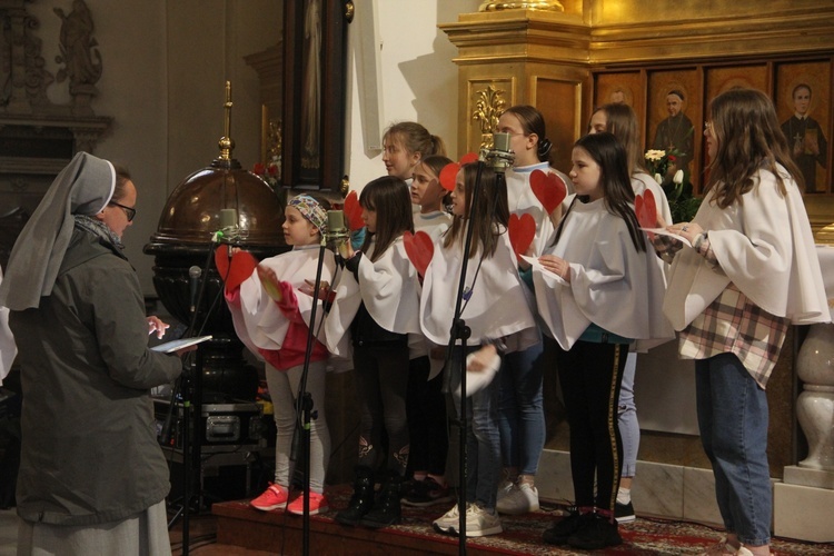 Forum "Eucharystia - miłująca Obecność" w Tarnowie